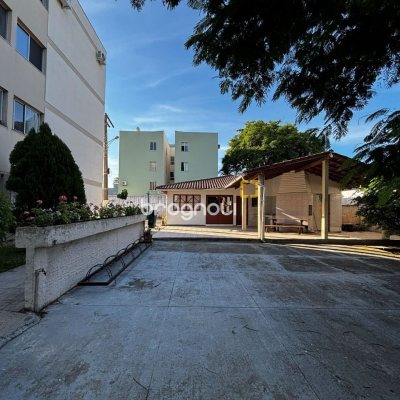 Apartamento com 75m², 3 quartos, 1 garagem, no bairro Trindade em Florianópolis