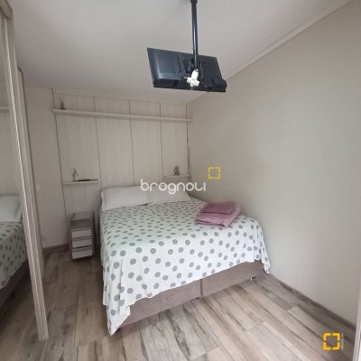 Apartamento com 55m², 2 quartos, no bairro Centro em Florianópolis