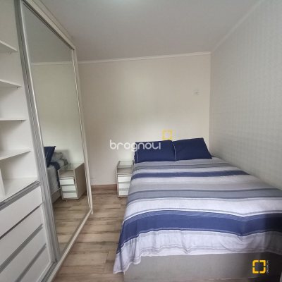Apartamento com 55m², 2 quartos, no bairro Centro em Florianópolis