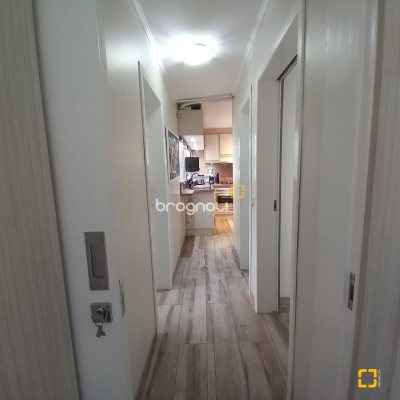 Apartamento com 55m², 2 quartos, no bairro Centro em Florianópolis