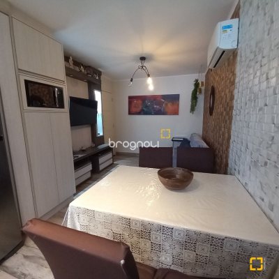 Apartamento com 55m², 2 quartos, no bairro Centro em Florianópolis