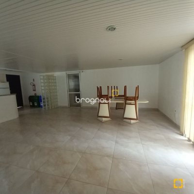 Apartamento com 55m², 2 quartos, no bairro Centro em Florianópolis