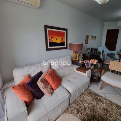 Apartamento com 100m², 3 quartos (sendo 1 suíte), 1 garagem, no bairro Capoeiras em Florianópolis