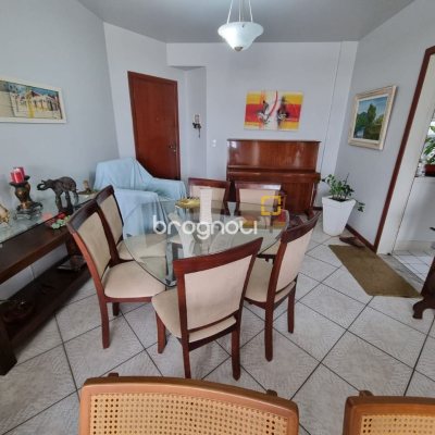 Apartamento com 100m², 3 quartos (sendo 1 suíte), 1 garagem, no bairro Capoeiras em Florianópolis