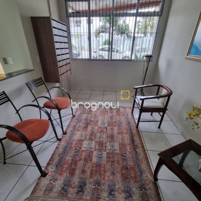 Apartamento com 100m², 3 quartos (sendo 1 suíte), 1 garagem, no bairro Capoeiras em Florianópolis