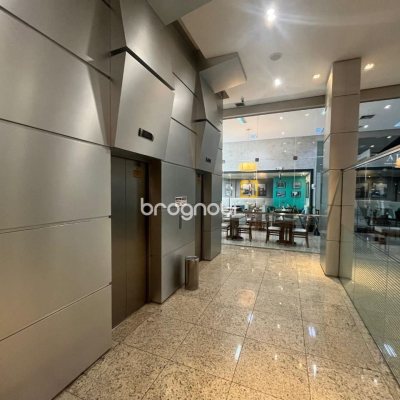 Sala com 35m², 1 garagem, no bairro Trindade em Florianópolis