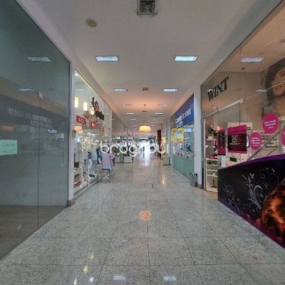 Sala com 35m², 1 garagem, no bairro Trindade em Florianópolis