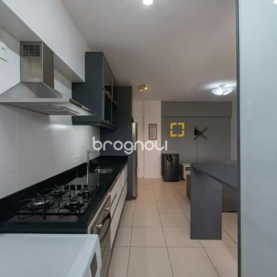 Apartamento com 68m², 2 quartos, 1 garagem, no bairro Serraria em São José