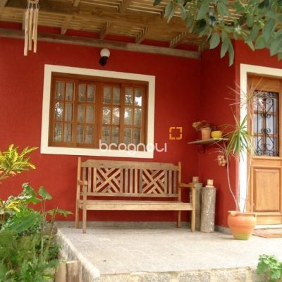 Casa com 144m², 3 quartos, 2 garagens, no bairro Rio Vermelho em Florianópolis