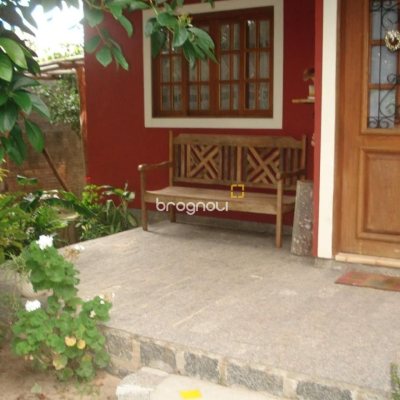 Casa com 144m², 3 quartos, 2 garagens, no bairro Rio Vermelho em Florianópolis