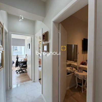 Apartamento com 102m², 3 quartos, 1 garagem, no bairro Centro em Florianópolis