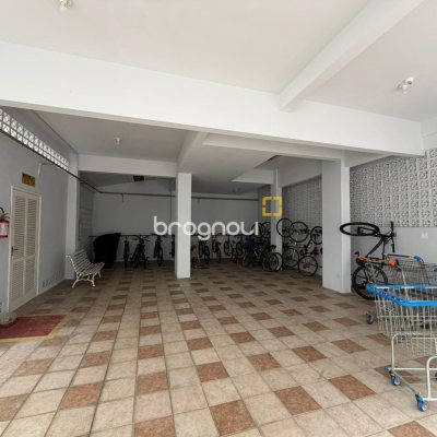 Apartamento com 102m², 3 quartos, 1 garagem, no bairro Centro em Florianópolis