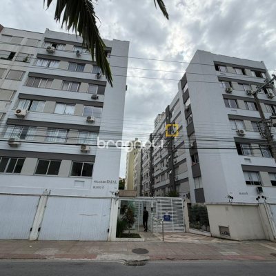 Apartamento com 102m², 3 quartos, 1 garagem, no bairro Centro em Florianópolis