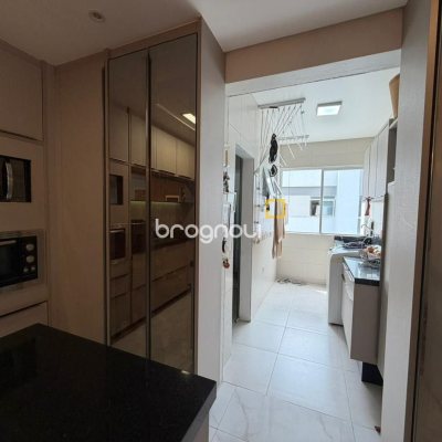 Apartamento com 102m², 3 quartos, 1 garagem, no bairro Centro em Florianópolis