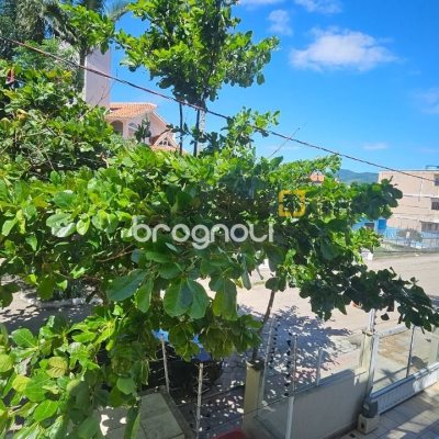 Apartamento com 56m², 2 quartos, 1 garagem, no bairro Canasvieiras em Florianópolis