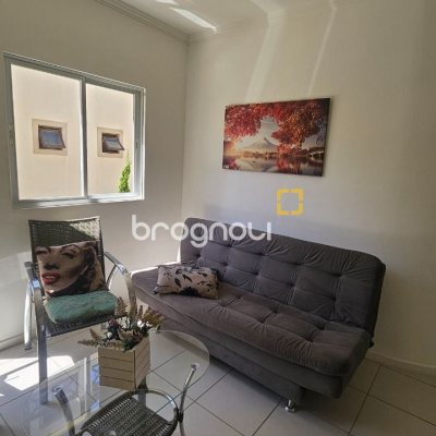 Apartamento com 56m², 2 quartos, 1 garagem, no bairro Canasvieiras em Florianópolis