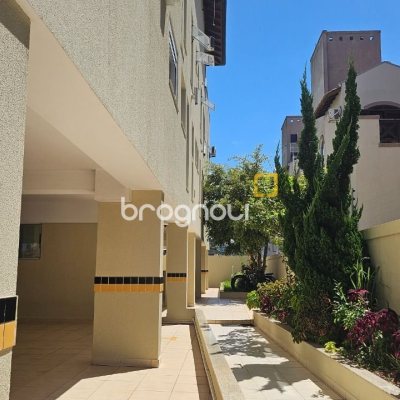 Apartamento com 56m², 2 quartos, 1 garagem, no bairro Canasvieiras em Florianópolis