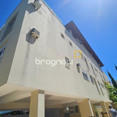 Apartamento com 56m², 2 quartos, 1 garagem, no bairro Canasvieiras em Florianópolis
