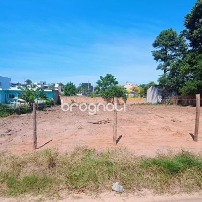 Terreno com 1009m², no bairro Rio Vermelho em Florianópolis