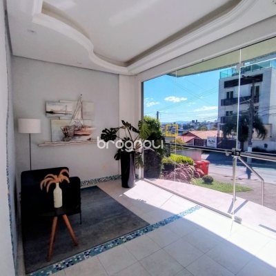 Apartamento com 99m², 3 quartos (sendo 1 suíte), 1 garagem, no bairro Jurerê em Florianópolis