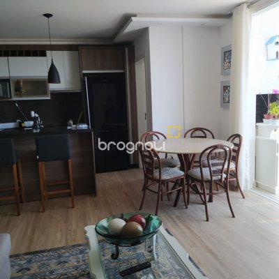 Apartamento com 99m², 3 quartos (sendo 1 suíte), 1 garagem, no bairro Jurerê em Florianópolis