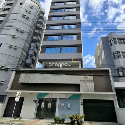 Sala com 48m², 1 garagem, no bairro Centro em Florianópolis