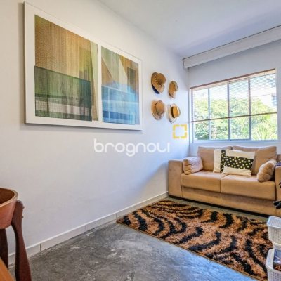 Cobertura com 297m², 5 quartos (sendo 3 suítes), 2 garagens, no bairro Canasvieiras em Florianópolis