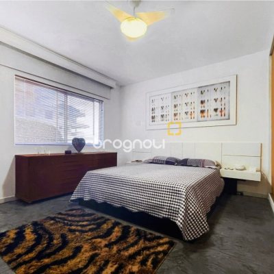 Cobertura com 297m², 5 quartos (sendo 3 suítes), 2 garagens, no bairro Canasvieiras em Florianópolis