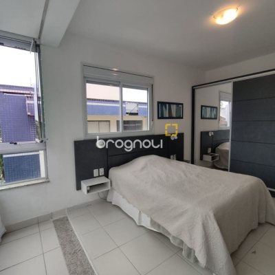 Apartamento com 141m², 3 quartos (sendo 1 suíte), 2 garagens, no bairro Canasvieiras em Florianópolis