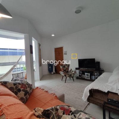 Apartamento com 141m², 3 quartos (sendo 1 suíte), 2 garagens, no bairro Canasvieiras em Florianópolis
