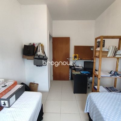 Apartamento com 141m², 3 quartos (sendo 1 suíte), 2 garagens, no bairro Canasvieiras em Florianópolis