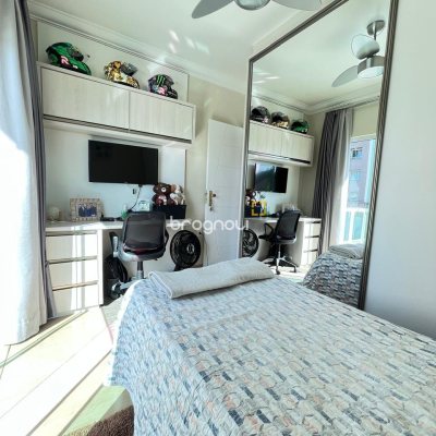 Casa com 325m², 3 quartos, 4 garagens, no bairro Jardim Cidade de Florianópolis em São José