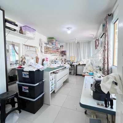 Casa com 325m², 3 quartos, 4 garagens, no bairro Jardim Cidade de Florianópolis em São José
