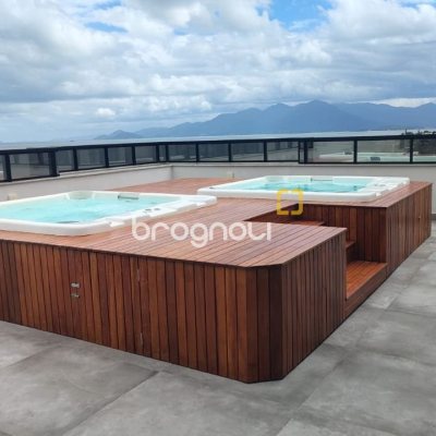 Apartamento com 90m², 3 quartos (sendo 1 suíte), 2 garagens, no bairro Coqueiros em Florianópolis