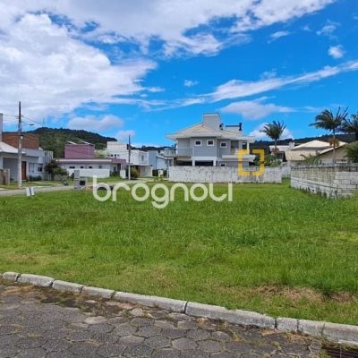 Terreno com 362m², no bairro Vargem Grande em Florianópolis
