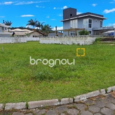 Terreno com 362m², no bairro Vargem Grande em Florianópolis