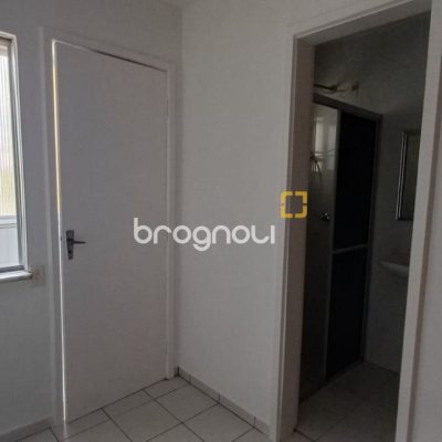 Apartamento com 80m², 2 quartos, 1 garagem, no bairro Centro em Florianópolis