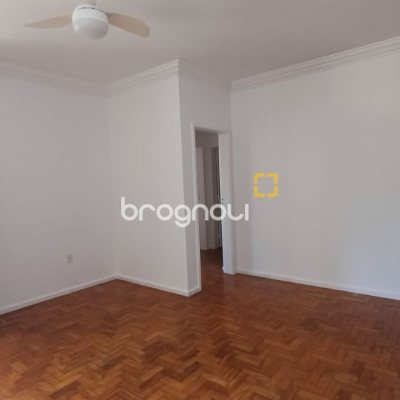 Apartamento com 80m², 2 quartos, 1 garagem, no bairro Centro em Florianópolis