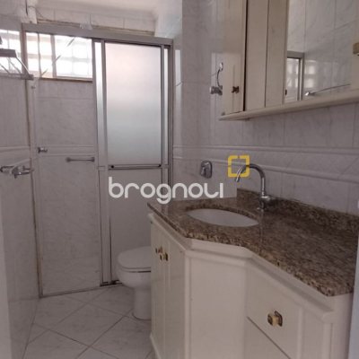Apartamento com 80m², 2 quartos, 1 garagem, no bairro Centro em Florianópolis