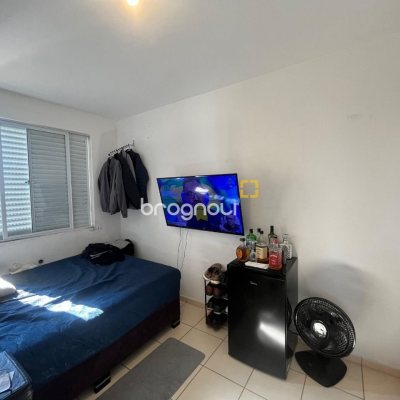 Apartamento com 58m², 2 quartos, 1 garagem, no bairro Ipiranga em São José