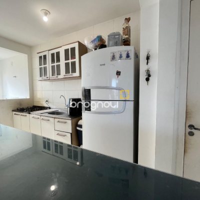 Apartamento com 58m², 2 quartos, 1 garagem, no bairro Ipiranga em São José