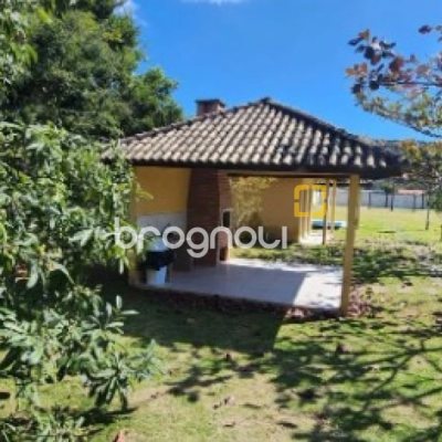 Terreno com 371m², no bairro Vargem Grande em Florianópolis