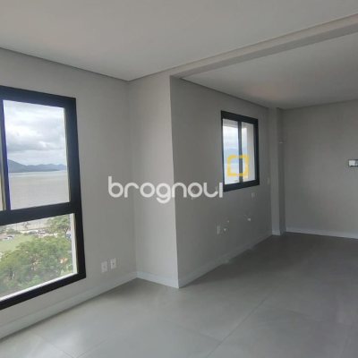 Apartamento com 99m², 3 quartos (sendo 1 suíte), 2 garagens, no bairro Coqueiros em Florianópolis