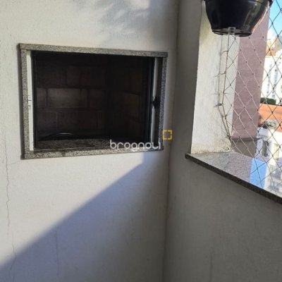 Apartamento com 142m², 3 quartos (sendo 1 suíte), 2 garagens, no bairro Centro em Florianópolis