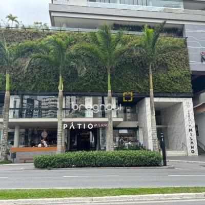Apartamento com 61m², 1 quarto, 1 garagem, no bairro Centro em Florianópolis