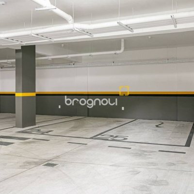 Apartamento com 33m², 1 quarto, 2 garagens, no bairro Canasvieiras em Florianópolis