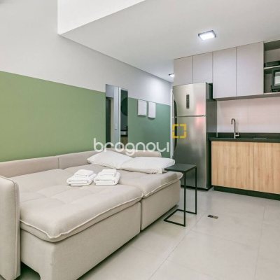 Apartamento com 33m², 1 quarto, 2 garagens, no bairro Canasvieiras em Florianópolis