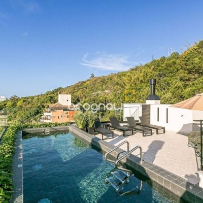 Apartamento com 33m², 1 quarto, 2 garagens, no bairro Canasvieiras em Florianópolis