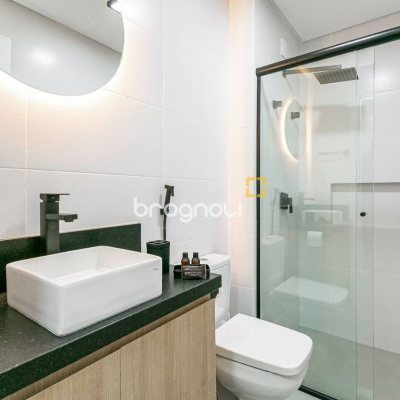 Apartamento com 33m², 1 quarto, 2 garagens, no bairro Canasvieiras em Florianópolis