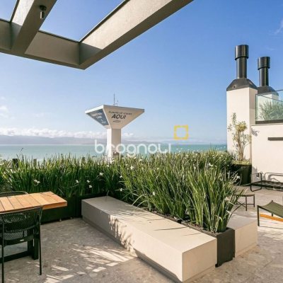 Apartamento com 33m², 1 quarto, 2 garagens, no bairro Canasvieiras em Florianópolis